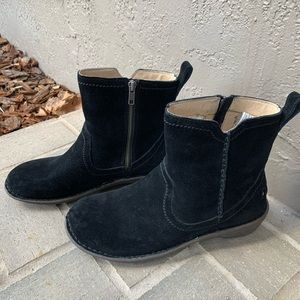 UGG Neevah 1003421 Womens Black Suede Boots 8/7.5